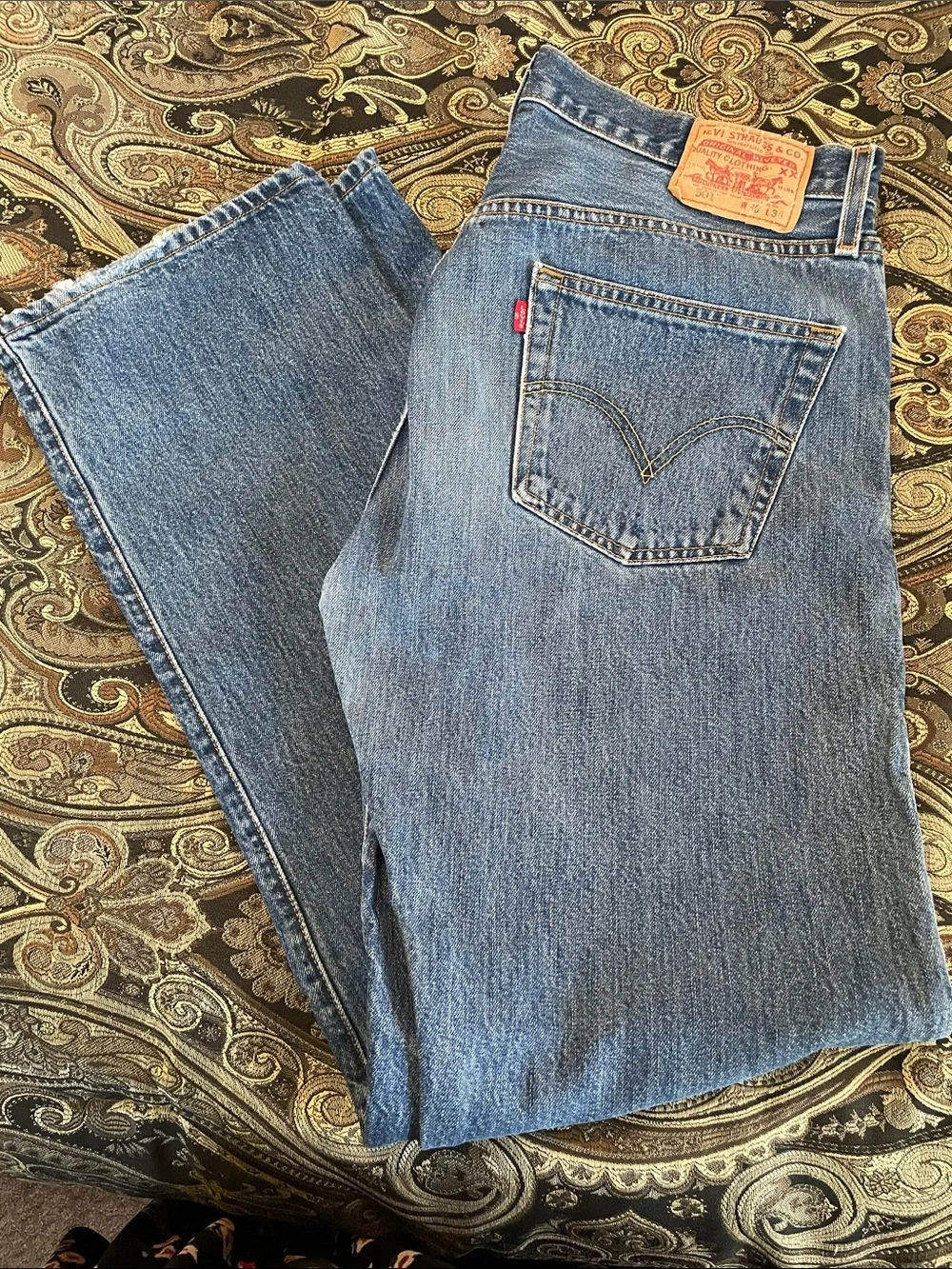 Levi's 501’s Button Fly Broken-in Straight Leg Jeans 👖